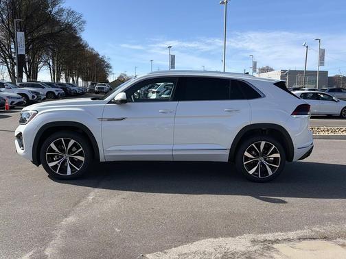 2026 Volkswagen Atlas Cross Sport 2.0T SEL Premium