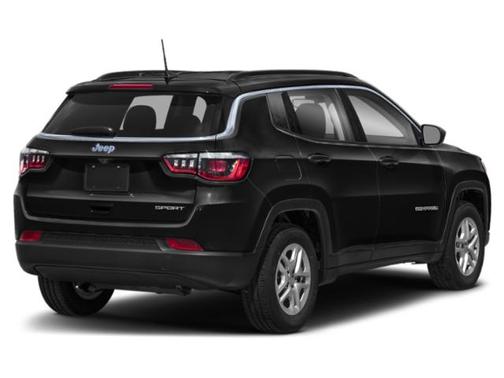 Diamond Black Crystal Pearlcoat 2020 Jeep Compass Latitude