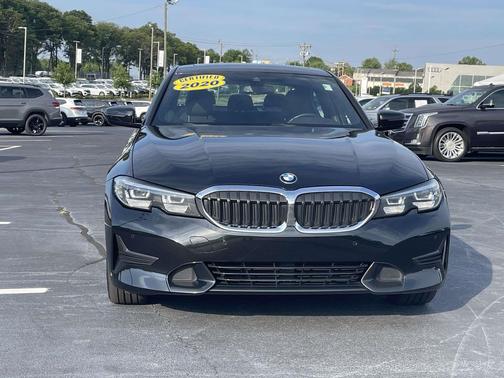 Black Sapphire Metallic 2020 BMW 330 330i