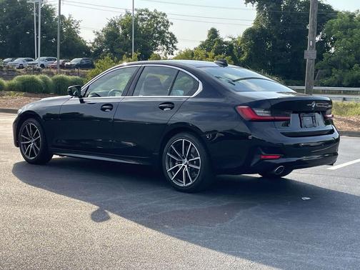 Black Sapphire Metallic 2020 BMW 330 330i