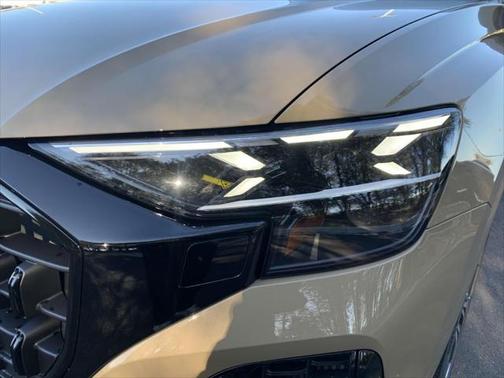2025 Audi Q8 55 Prestige