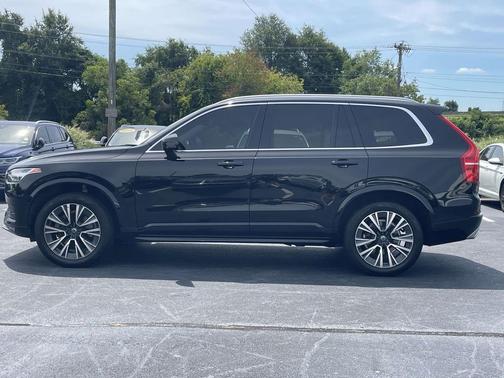 Onyx Black Metallic 2020 Volvo XC90 T6 Momentum
