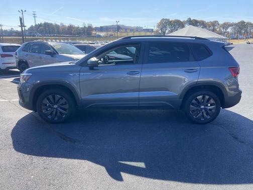 2023 Volkswagen Taos 1.5T S