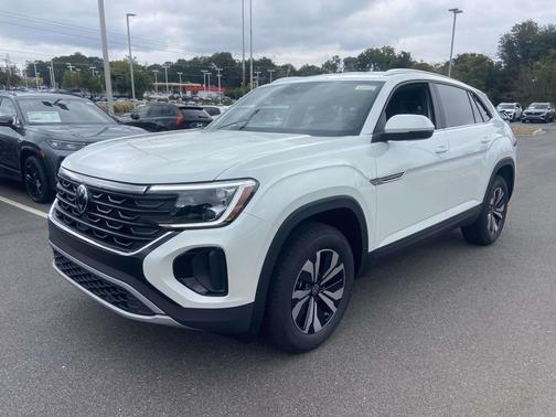 2026 Volkswagen Atlas Cross Sport 2.0T SE