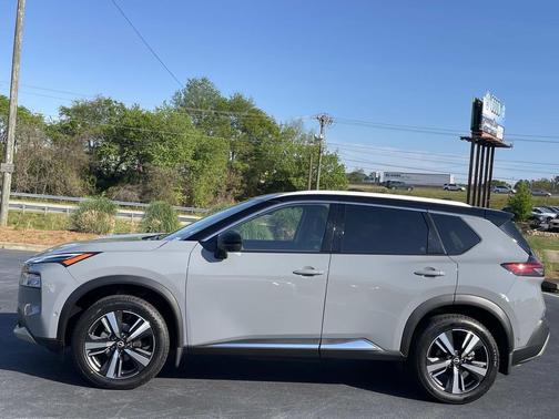 2023 Nissan Rogue Platinum