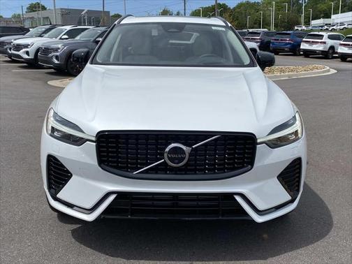 2025 Volvo XC60 Plug-In Hybrid T8 Ultra