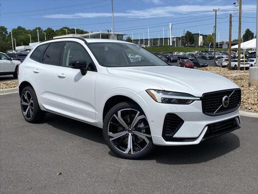 2025 Volvo XC60 Plug-In Hybrid T8 Ultra