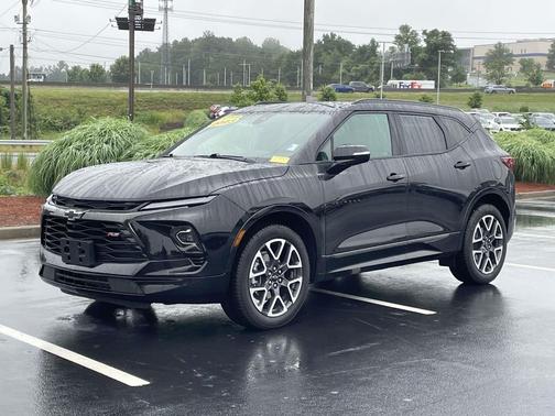 Black 2023 Chevrolet Blazer RS