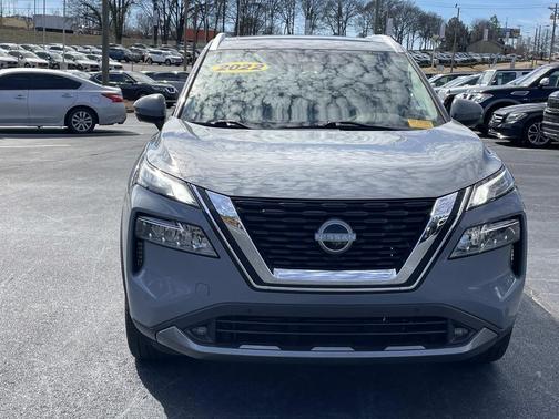 2022 Nissan Rogue SL