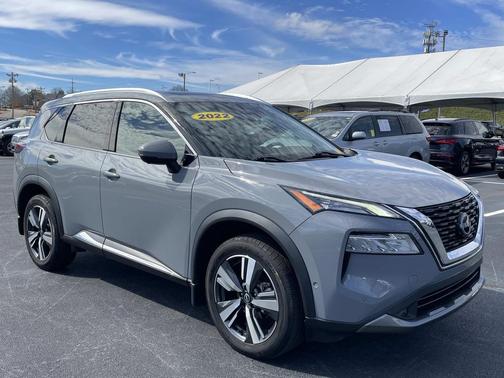 2022 Nissan Rogue SL