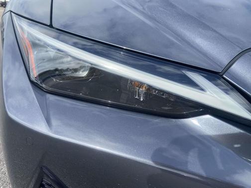2022 Lexus IS 350 Base