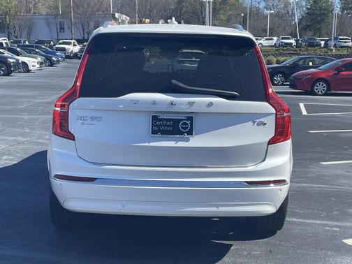 2025 Volvo XC90 Plug-In Hybrid T8 Plus 7-Seater