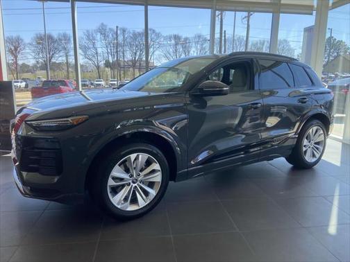2025 Audi Q6 e-tron Premium Plus