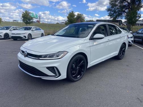 2026 Volkswagen Jetta 1.4T SE