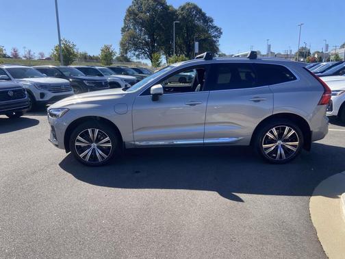 2023 Volvo XC60 Recharge Plug-In Hybrid T8 Ultimate Bright Theme
