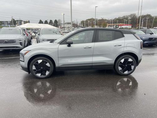 2025 Volvo EX30 Twin Motor Plus