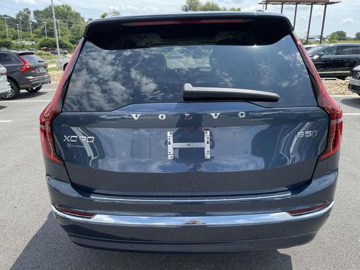 2026 Volvo XC90 B5 Ultra 7-Seater