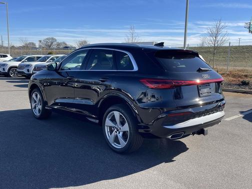 2025 Audi Q5 Premium Plus TFSI quattro S tronic