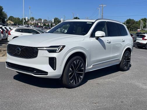 Crystal White Pearl 2026 Volvo XC90 Plus, B5 AWD Gas (mild hybrid), Gasoline, Bright, 7 Seats