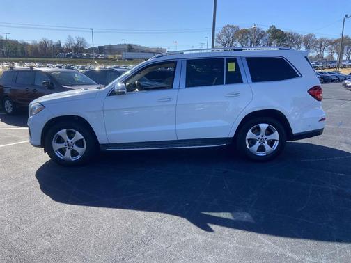 White 2017 Mercedes-Benz GLS 450 4MATIC