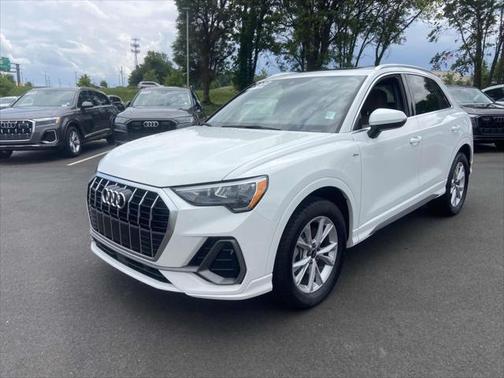 2022 Audi Q3 45 S line Premium