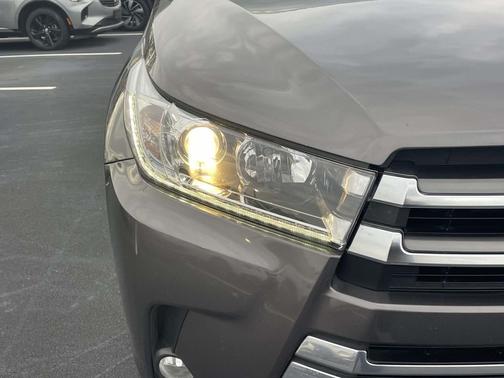 2017 Toyota Highlander Hybrid Limited