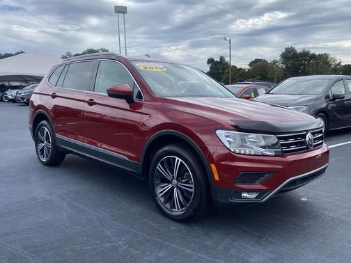 2019 Volkswagen Tiguan 2.0T SEL