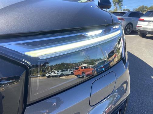 2025 Audi Q7 45 Premium Plus