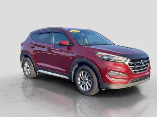 Gemstone Red 2018 Hyundai TUCSON SEL