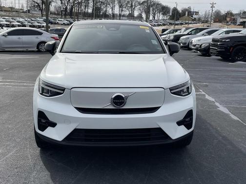 2023 Volvo C40 Recharge Pure Electric Twin Plus