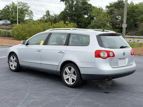 Reflex Silver Metallic 2009 Volkswagen Passat Komfort