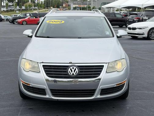 Reflex Silver Metallic 2009 Volkswagen Passat Komfort