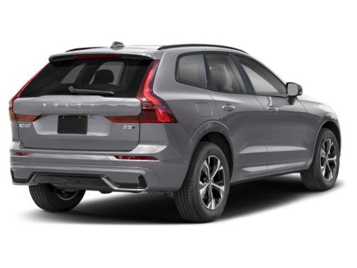 Aurora Silver 2026 Volvo XC60 B5 Plus