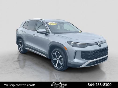 2025 Volkswagen Tiguan 2.0T SE