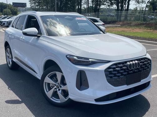 2025 Audi Q5 Premium Plus