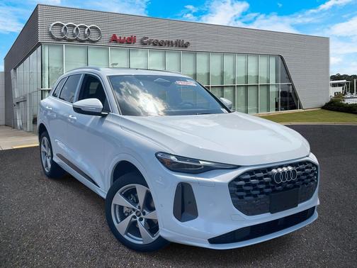 2025 Audi Q5 Premium Plus TFSI quattro S tronic