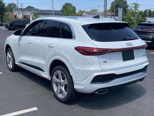2025 Audi Q5 Premium Plus