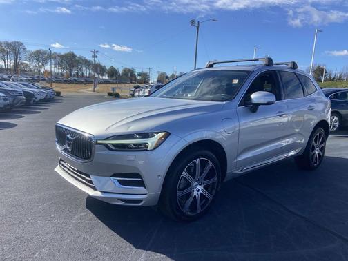 2019 Volvo XC60 Recharge Plug-In Hybrid T8 Inscription