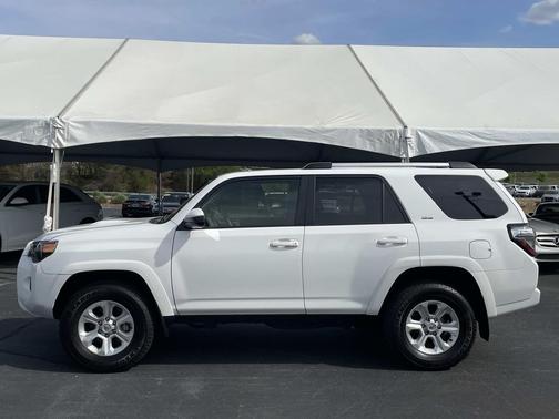 Ice Cap 2024 Toyota 4Runner SR5