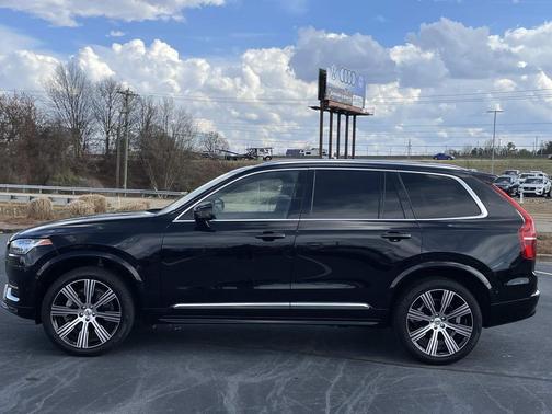 2024 Volvo XC90 B6 Ultimate Bright Theme 7-Seater
