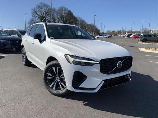 2025 Volvo XC60 Plug-In Hybrid T8 Core