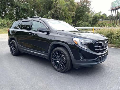 2021 GMC Terrain SLT