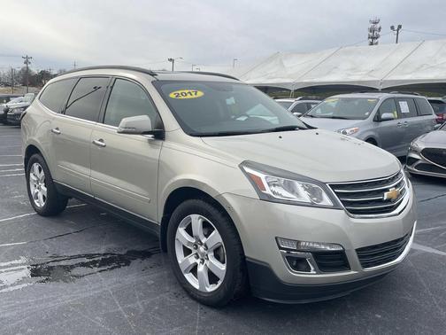 2017 Chevrolet Traverse 1LT