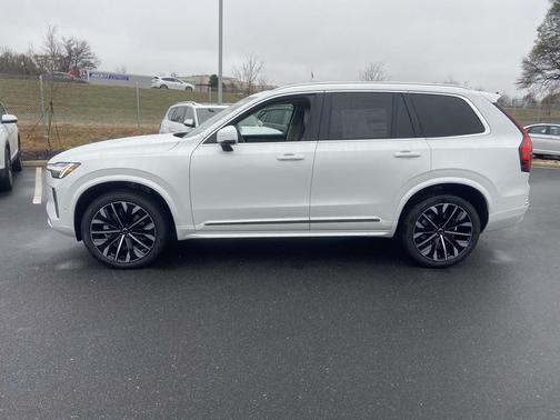 2026 Volvo XC90 B6 Ultra 7-Seater