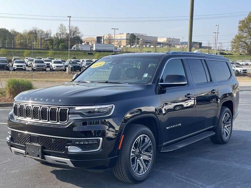 2025 Jeep Wagoneer L Series II 4x4