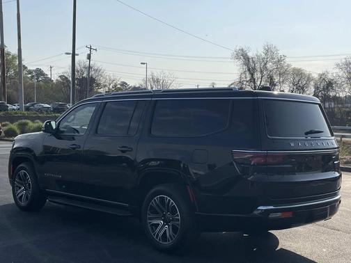 2025 Jeep Wagoneer L Series II 4x4