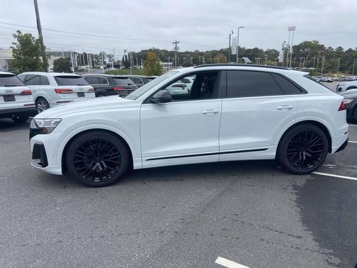 2026 Audi SQ8 4.0T Prestige