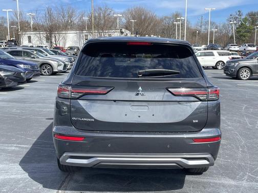 2025 Mitsubishi Outlander SE 2.5 2WD