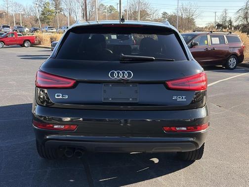 2015 Audi Q3 2.0T Premium Plus