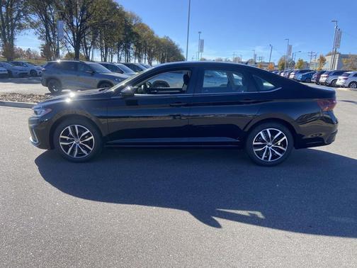 2026 Volkswagen Jetta 1.4T SE